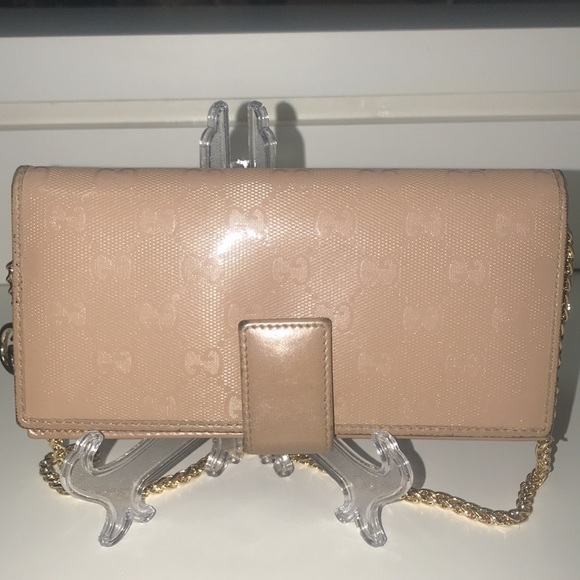 GUCCI BLUSH MONOGRAM WALLET WITH CHAIN - Picture 3 of 15